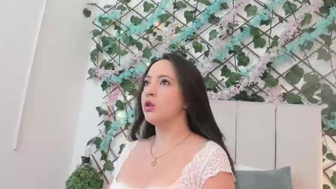 scarlet  online show from 11.20.25