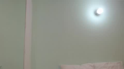 scarlet  online show from 04.17.26