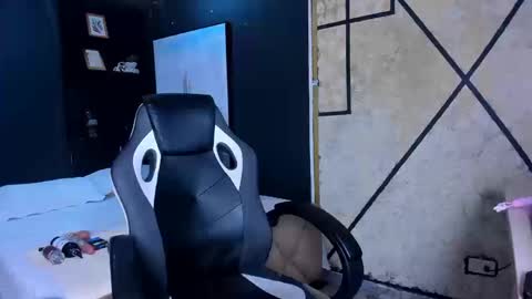 Scarlet online show from 09.16.25