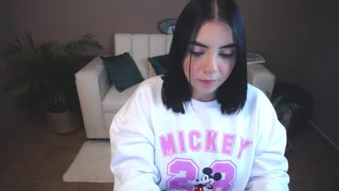 Snapshot of scarletmoon_fever chatting on 01.15.25 Luna. online show from 01.15.25