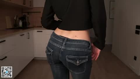 Scarlet online show from 04.01.26