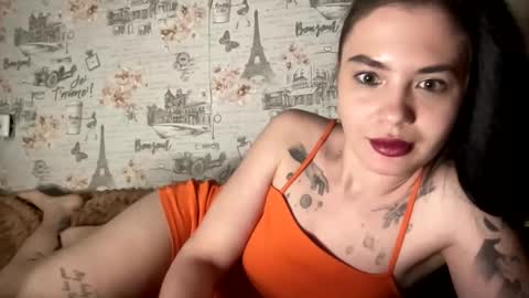 scarletpetal online show from 01.31.25