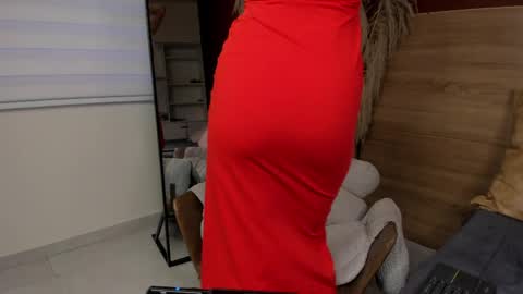 Scarlett  online show from 04.14.26