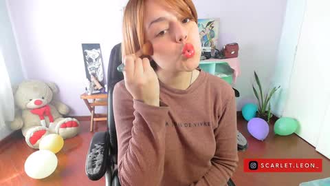 Snapshot of scarlett77_ chatting on 12.13.24 Scarletland welcome online show from 12.13.24