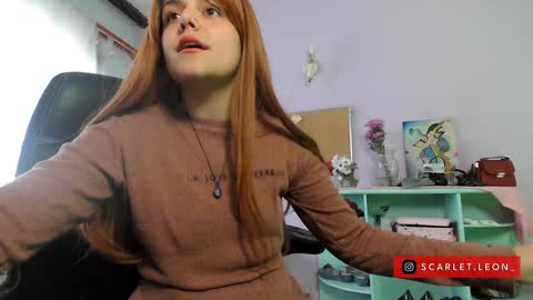Snapshot of scarlett77_ chatting on 12.13.24 Scarletland welcome online show from 12.13.24