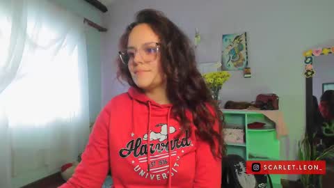 Snapshot of scarlett77_ chatting on 02.19.25 Scarletland welcome online show from 02.19.25