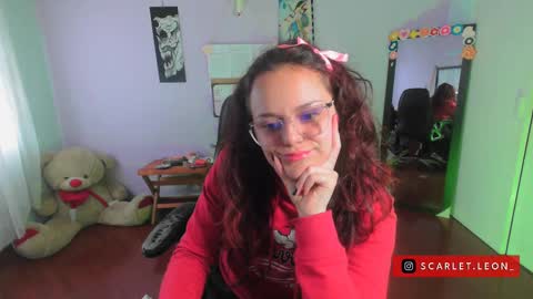 Snapshot of scarlett77_ chatting on 02.25.25 Scarletland welcome online show from 02.25.25