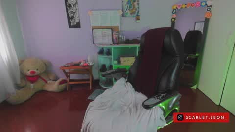 Snapshot of scarlett77_ chatting on 03.04.25 Scarletland welcome online show from 03.04.25