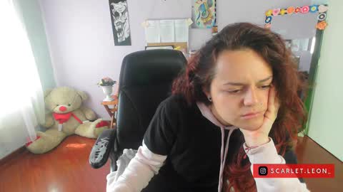 Snapshot of scarlett77_ chatting on 03.11.25 Scarletland welcome online show from 03.11.25