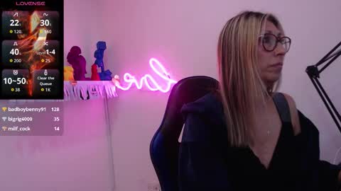 Scarlett online show from 01.05.26