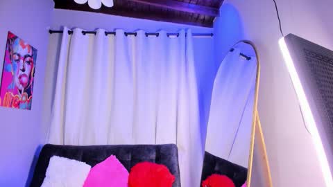 scarlett__durand online show from 10.28.25