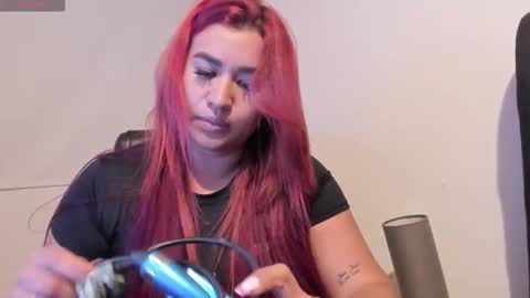 Snapshot of scarlett_anaiz chatting on 10.20.25 Scarlett Anaiz online show from 10.20.25