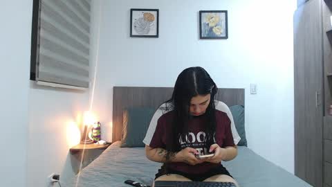 Snapshot of scarlett_brown69 chatting on 04.03.26 Scarlett Brown online show from 04.03.26