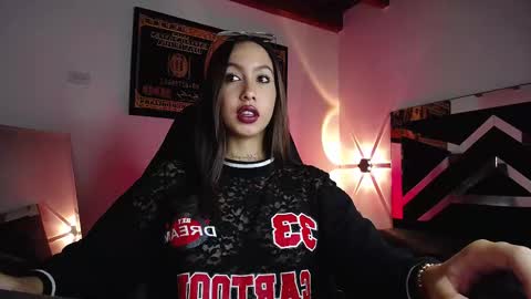 Scarlett online show from 09.22.25