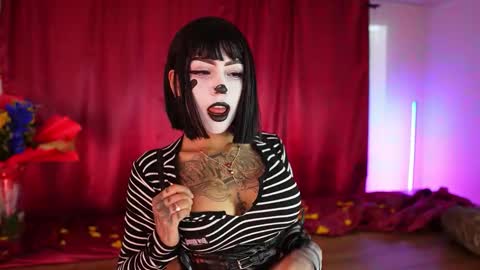 Scarlett Collins online show from 02.15.26