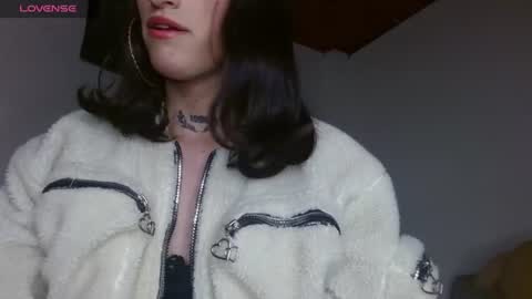 Snapshot of scarlett_crastrawberry chatting on 07.24.26 scarlet online show from 07.24.26