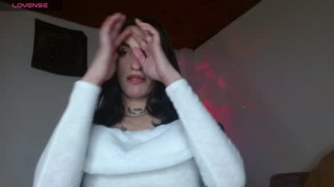 Snapshot of scarlett_crastrawberry chatting on 07.26.26 scarlet online show from 07.26.26
