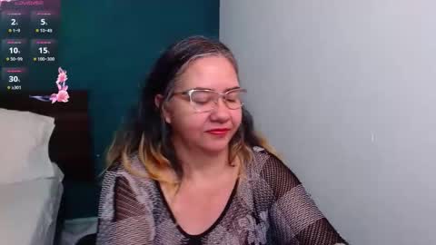 Scarlett  online show from 12.19.25