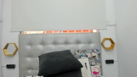 scarlett_fox20 online show from 01.12.25