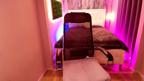 Snapshot of scarlett_mai chatting on 02.17.25 Scarlett online show from 02.17.25