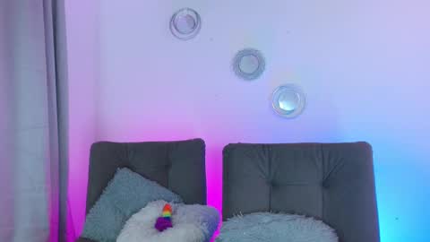 Snapshot of scarlett_mgc chatting on 01.10.25 Scar Jacob online show from 01.10.25