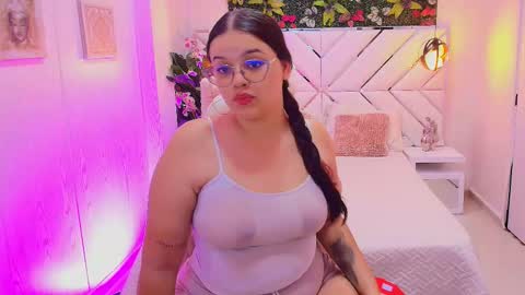 Snapshot of scarlett_montoya chatting on 10.16.25 scarlett montoya online show from 10.16.25