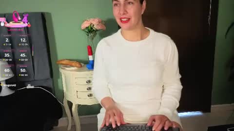 Snapshot of scarlett_moore_ chatting on 07.15.26 Scarlett online show from 07.15.26