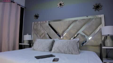 Snapshot of scarlett_noirr chatting on 10.31.25 Scarlett Noirr online show from 10.31.25