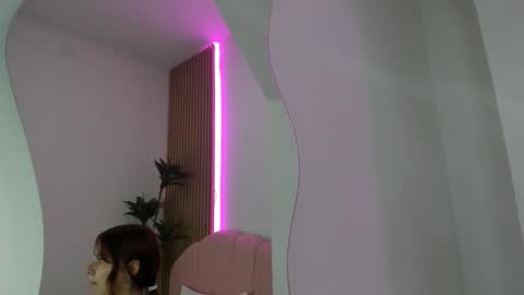 scarlett smith 3 online show from 12.02.25