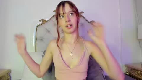 Snapshot of scarlett_smith_3 chatting on 05.13.26 scarlett smith 3 online show from 05.13.26