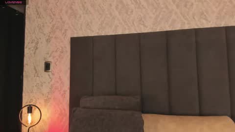 Scarlett online show from 04.14.26