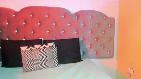 Snapshot of scarlett_venom_ chatting on 04.25.26 scarlett_venom_ online show from 04.25.26