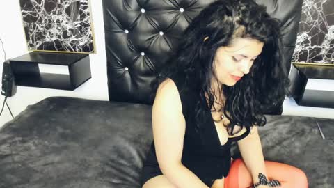 Scarlett online show from 12.18.24