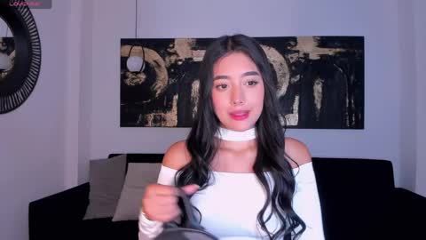 Sacrlett Blaze online show from 04.18.26