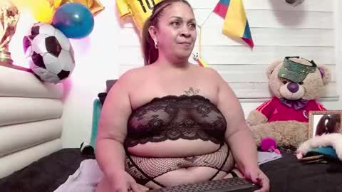 Snapshot of scarlettbooty chatting on 07.07.26 scarlettbooty online show from 07.07.26