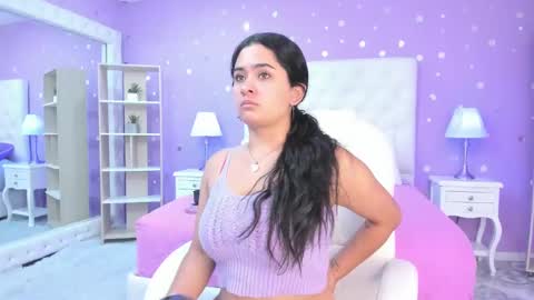 Snapshot of scarlette_15 chatting on 10.23.25 Scarlette online show from 10.23.25