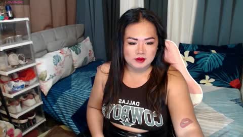 Snapshot of scarlette_adisson_69 chatting on 01.23.25 scarlette online show from 01.23.25