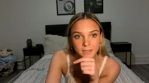 Scarlett online show from 10.05.25