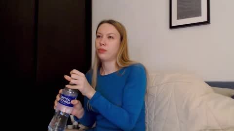 Scarlett online show from 11.17.25