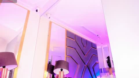 Scarlett Hot online show from 01.04.25