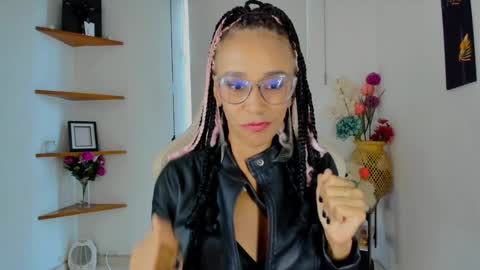 Scarlett online show from 01.23.25