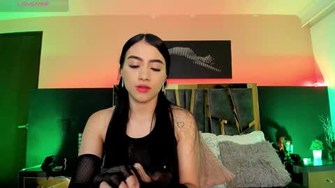 scarlettorres online show from 11.15.25