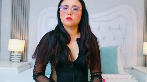 Scarlett Petrova online show from 04.06.26