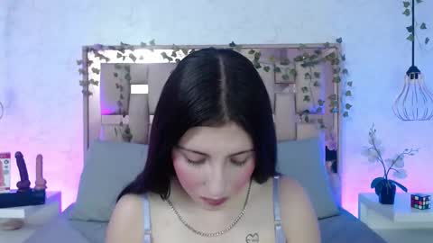 Scarlet online show from 09.13.25