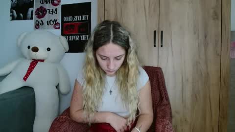 ScarlettSmithz online show from 09.11.25