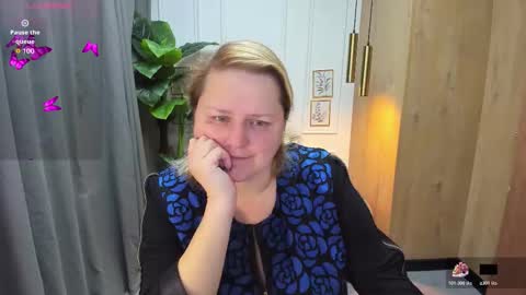 Scarlett online show from 10.21.25