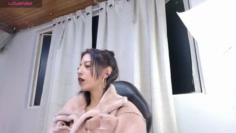 Scarllett online show from 10.21.25