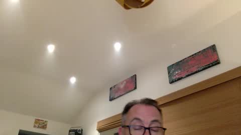 Snapshot of scbiggersballs chatting on 06.11.26 scbiggersballs online show from 06.11.26