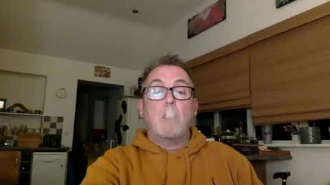 Snapshot of scbiggersballs chatting on 06.15.26 scbiggersballs online show from 06.15.26