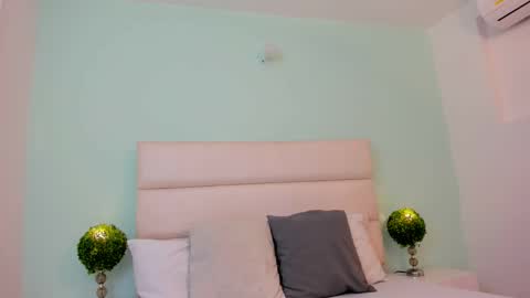 SCARLET online show from 02.20.26